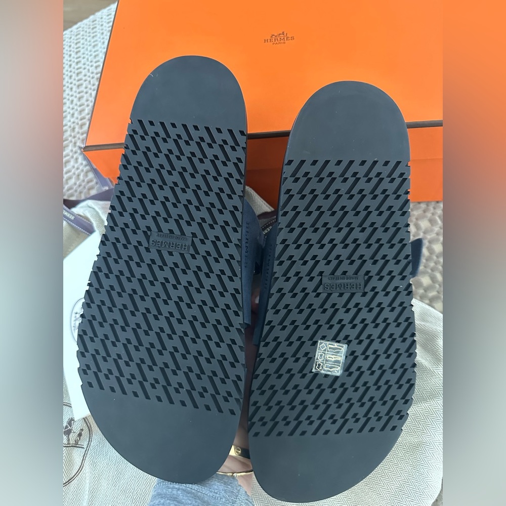 Hermès navy Chypre sandal size 40 NEVER WORN - Picture 5 of 5